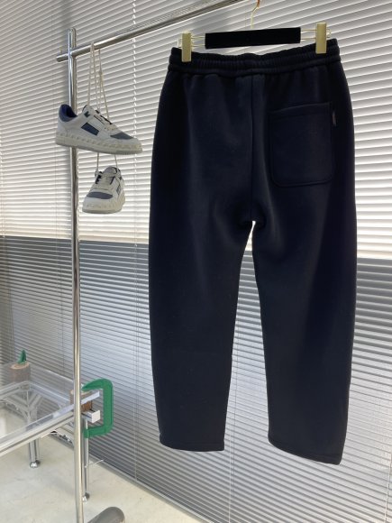 Louis Vuitton - Мужские утепленные спортивные штаны TJ_0212LV6 Louis Vuitton - Мужские утепленные спортивные штаны TJ_0212LV6