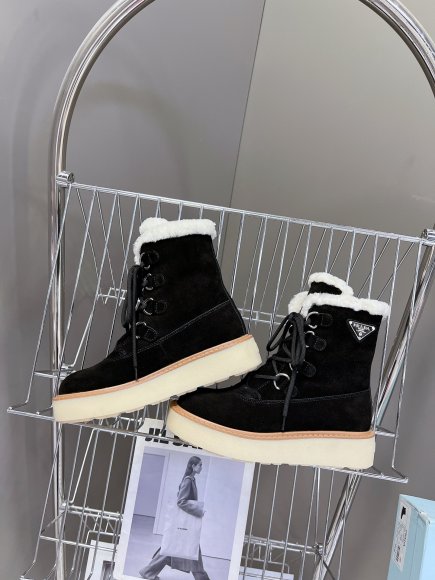 Prada - Женские ботинки сапоги ST3_0410PR8