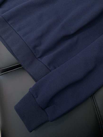 Louis Vuitton - Мужская кофта свитшот TI_1811LV1 Louis Vuitton - Мужская кофта свитшот TI_1811LV1