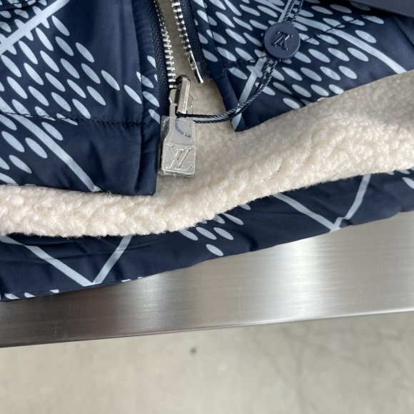 Louis Vuitton - Мужская двусторонняя куртка кофта ветровка TJ_1912LV4