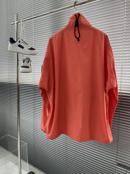 Stone Island - Мужская куртка ветровка анорак TJ_0204SI6 Stone Island - Мужская куртка ветровка анорак TJ_0204SI6