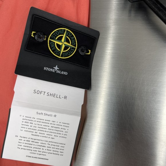 Stone Island - Мужская куртка ветровка анорак TJ_0204SI6 Stone Island - Мужская куртка ветровка анорак TJ_0204SI6