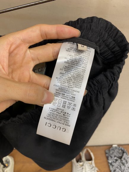 Gucci - Мужские шорты DZ_0305GU5 Gucci - Мужские шорты DZ_0305GU5