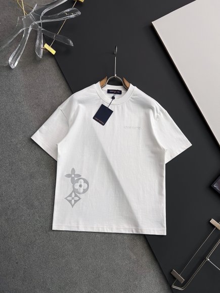 Louis Vuitton - Мужская футболка майка DZ_1202LV4 Louis Vuitton - Мужская футболка майка DZ_1202LV4