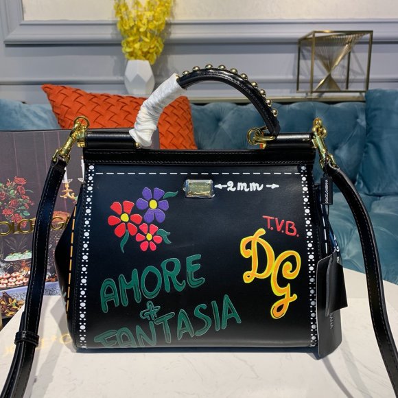 Dolce & Gabbana Женская сумка  DG_2303DG3 Dolce & Gabbana Женская сумка  DG_2303DG3