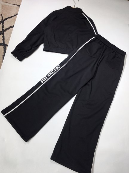 Dior - Женский спортивный костюм YE_2309DI10 Dior - Женский спортивный костюм YE_2309DI10