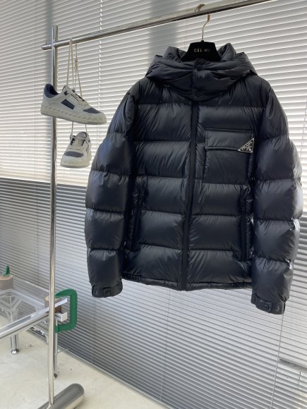 Prada - Мужская куртка пуховик TJ_0212PR9 Prada - Мужская куртка пуховик TJ_0212PR9