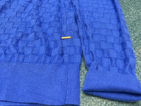 Louis Vuitton - Мужская кофта пуловер DZ_0808LV1 Louis Vuitton - Мужская кофта пуловер DZ_0808LV1