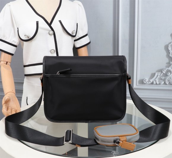 Prada Мужская сумка мессенджер CN_1104PR6 Prada Мужская сумка мессенджер CN_1104PR6
