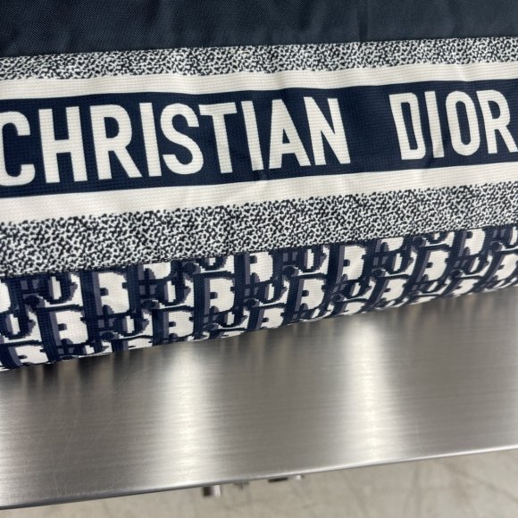 Dior - Мужская куртка пуховик TJ_0212DI10 Dior - Мужская куртка пуховик TJ_0212DI10