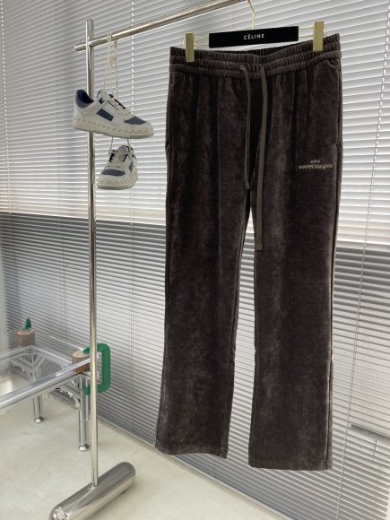 Maison Margiela MM6 - Мужские вельветовые спортивные штаны TJ_1912MM7 Maison Margiela MM6 - Мужские вельветовые спортивные штаны TJ_1912MM7