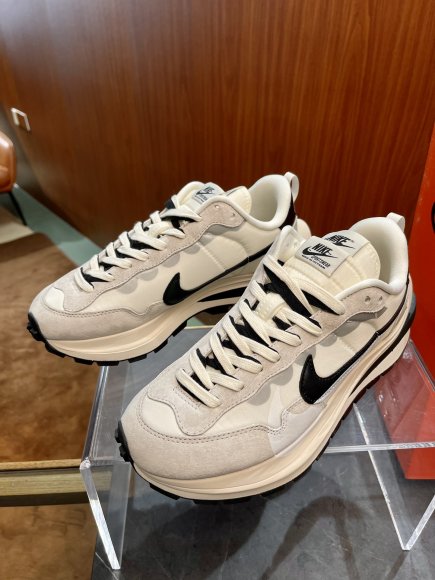 Nike Vaporwaffle & Sacai - Мужские кроссовки RR_2109NS1 Nike Vaporwaffle & Sacai - Мужские кроссовки RR_2109NS1