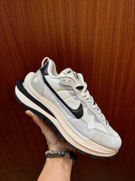 Nike Vaporwaffle & Sacai - Мужские кроссовки RR_2109NS1 Nike Vaporwaffle & Sacai - Мужские кроссовки RR_2109NS1