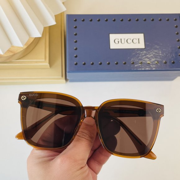 Gucci очки K2_2702GU7