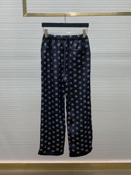 Balenciaga - Женские штаны брюки ( костюм рубашка) DZ_0108BA11 Balenciaga - Женские штаны брюки ( костюм рубашка) DZ_0108BA11