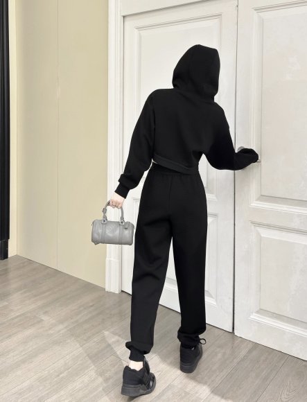 Prada - Женский спортивный костюм YE_2309PR12