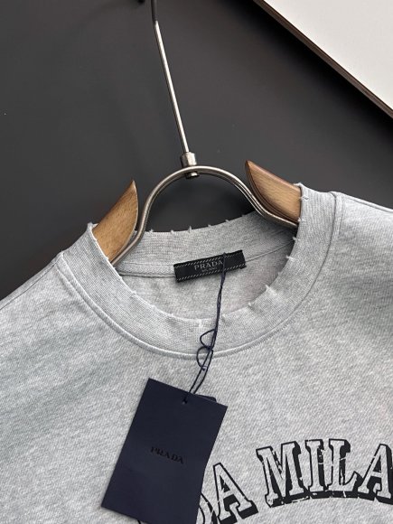 Prada - Мужская футболка майка DZ_1202PA5 Prada - Мужская футболка майка DZ_1202PA5