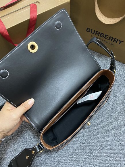 Burberry Женская сумка мессенджер BU1_0302BU1