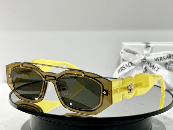 Versace Солнцезащитные очки BO_0702VE1 Versace Солнцезащитные очки BO_0702VE1