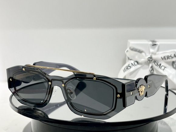 Versace Солнцезащитные очки BO_0702VE1 Versace Солнцезащитные очки BO_0702VE1
