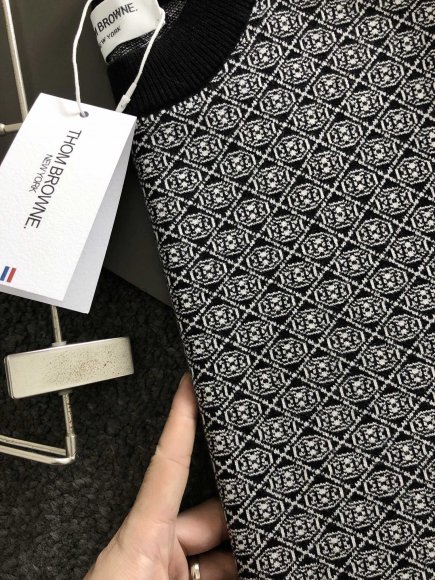 Thom Browne - Мужская кофта свитер CF_0111TB5 Thom Browne - Мужская кофта свитер CF_0111TB5