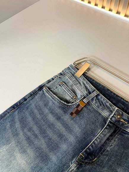 Louis Vuitton - Мужские штаны джинсы DF_0208LV1 Louis Vuitton - Мужские штаны джинсы DF_0208LV1