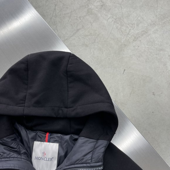 Moncler - Мужская куртка ветровка кофта TJ_0511MO4 Moncler - Мужская куртка ветровка кофта TJ_0511MO4