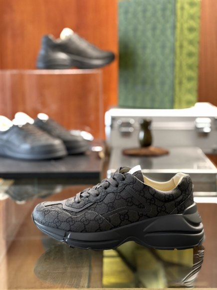 Gucci Rhyton - Мужские кроссовки RR_2109GU2 Gucci Rhyton - Мужские кроссовки RR_2109GU2