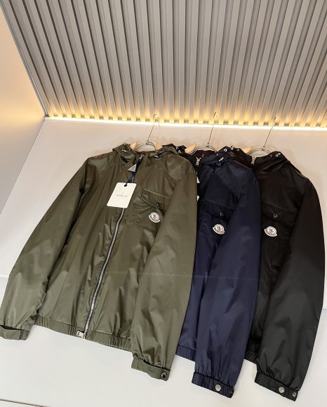 Moncler - Мужская куртка ветровка DF_0208MO2