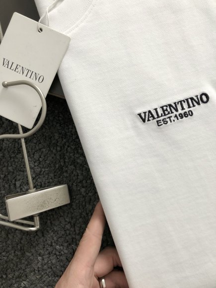 Valentino - Мужская футболка майка DZ_1202VA7