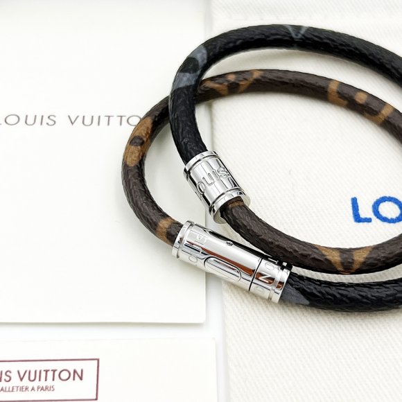 Louis Vuitton Браслет UH_0506LV1