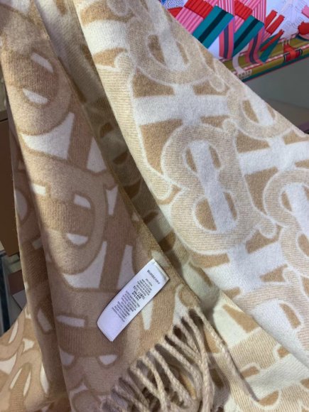 Burberry Кашемировый шарф JX_0111BU6 Burberry Кашемировый шарф JX_0111BU6