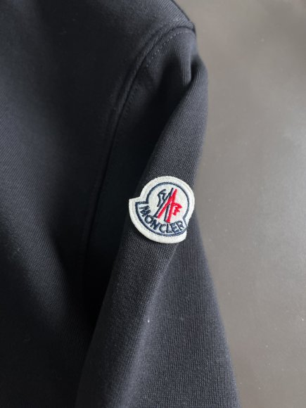 Moncler - Мужская кофта свитшот DZ_2411MO5 Moncler - Мужская кофта свитшот DZ_2411MO5