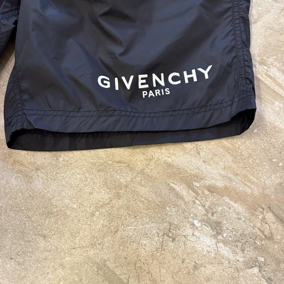 Givenchy - Мужские шорты плавки MI_2806GI8