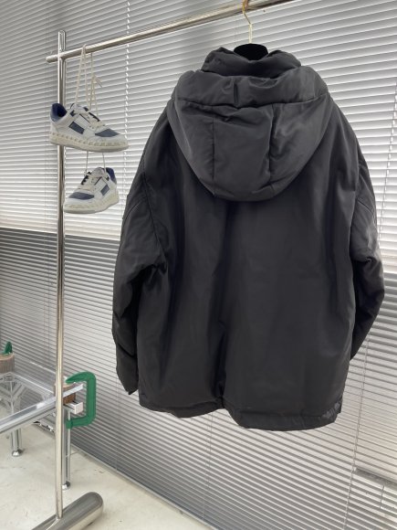 Stone Island - Мужская куртка пуховик TJ_2310SI2