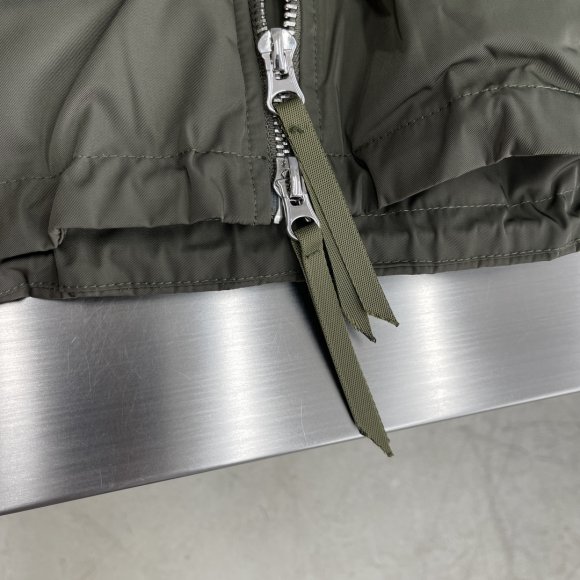 Stone Island - Мужская куртка пуховик TJ_2310SI2