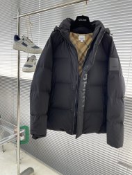 Burberry - Мужская куртка пуховик TJ_0511BU6 Burberry - Мужская куртка пуховик TJ_0511BU6