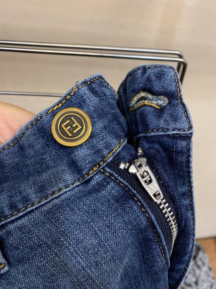 Fendi - Мужские штаны джинсы DZ_0312FE4