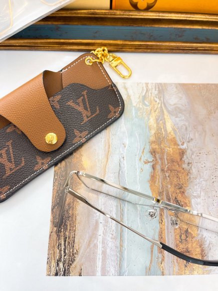 Louis Vuitton Солнцезащитные очки BO_1907LV8