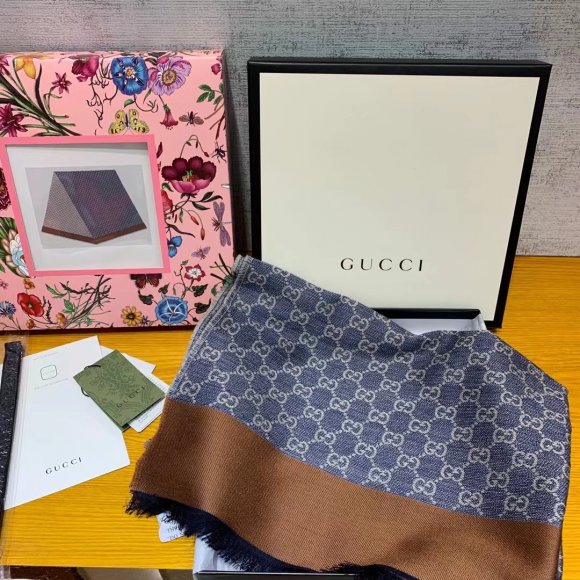 Gucci Шерстяной шарф JX_0111GU7