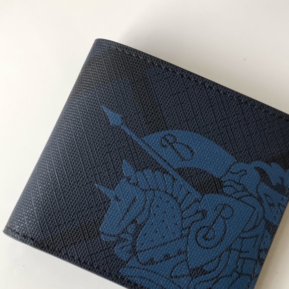 Burberry Кошелек CN_1802BU2 Burberry Кошелек CN_1802BU2