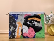 Louis Vuitton Pochette Voyage - Сумка клатч CN_0111LV1 Louis Vuitton Pochette Voyage - Сумка клатч CN_0111LV1