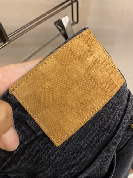 Louis Vuitton - Мужские штаны джинсы DZ_2312LV4 Louis Vuitton - Мужские штаны джинсы DZ_2312LV4