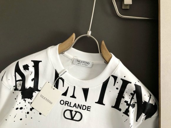 Valentino - Мужская футболка майка DZ_1202VA8 Valentino - Мужская футболка майка DZ_1202VA8