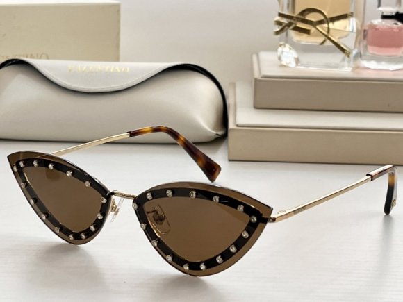 Valentino Солнцезащитные очки BO_1907VA9 Valentino Солнцезащитные очки BO_1907VA9