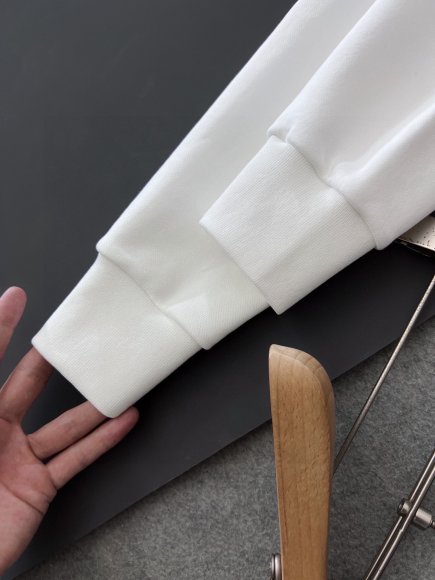 Balenciaga - Мужская кофта свитшот DZ_2411BA7 Balenciaga - Мужская кофта свитшот DZ_2411BA7