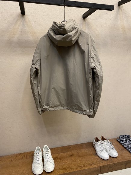 Moncler - Мужская куртка парка DZ_2409MO4