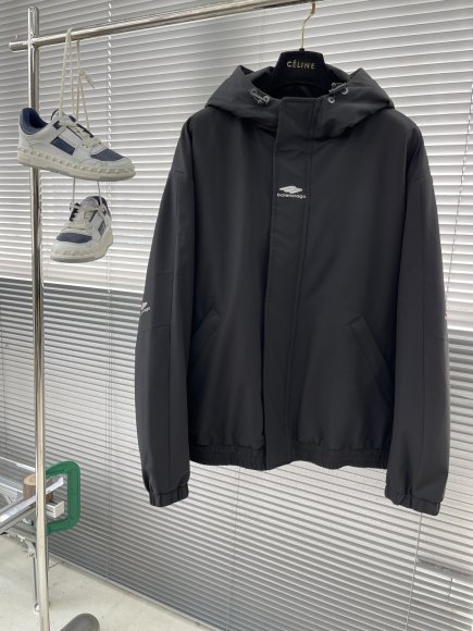 Balenciaga - Мужская демисезонная куртка TJ_2310BA4 Balenciaga - Мужская демисезонная куртка TJ_2310BA4