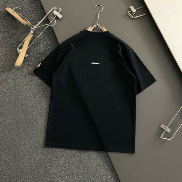 Moncler - Мужская футболка майка DZ_1202MO9