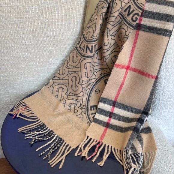 Burberry Кашемировый шарф JX_2111BU3